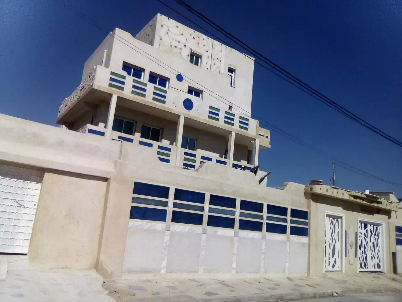 Facade du Centre de Thalasso   maison et appartements &agrave; vendre pres de tunis.   thalassotunis (5)